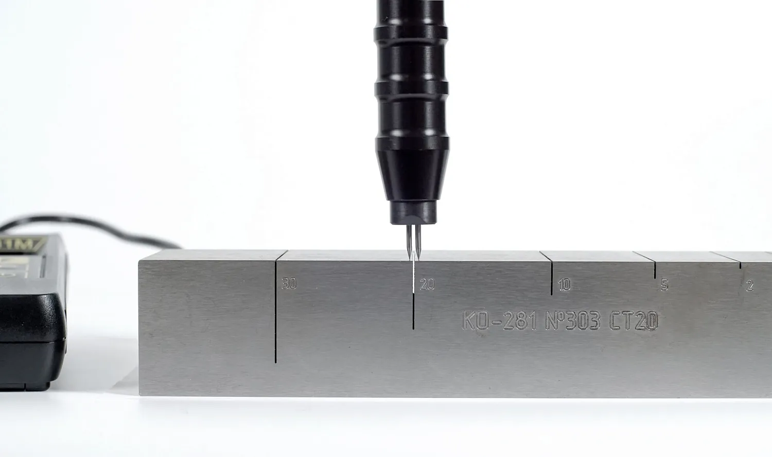 Преобразователь «2х2» к трещиномеру 281М Преобразователь «2х2» к трещиномеру 281М